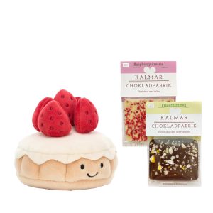 Nallebudspaket med jordgubbspaj och små chokladkakor